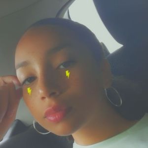 Meet your Posher, Miranda